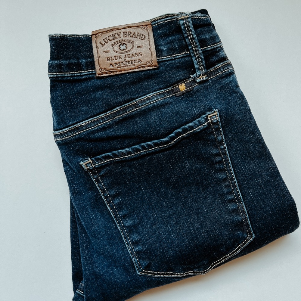 Lucky brand woman’s jeans size 4/27